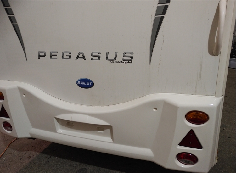 Ravilious Repair Back After Ravilious Repair Back After